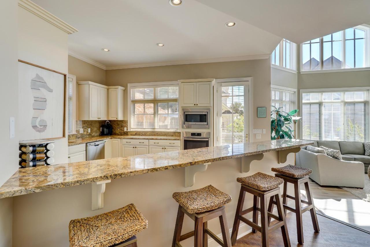 2Nd Row Luxury Home At 30 Knotts Wayヒルトンヘッドアイランド エクステリア 写真