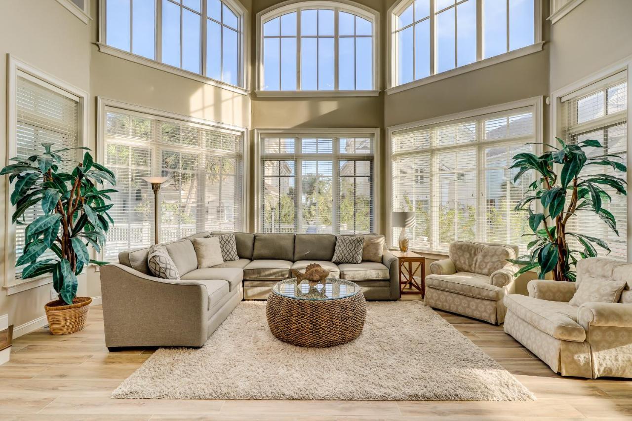 2Nd Row Luxury Home At 30 Knotts Wayヒルトンヘッドアイランド エクステリア 写真
