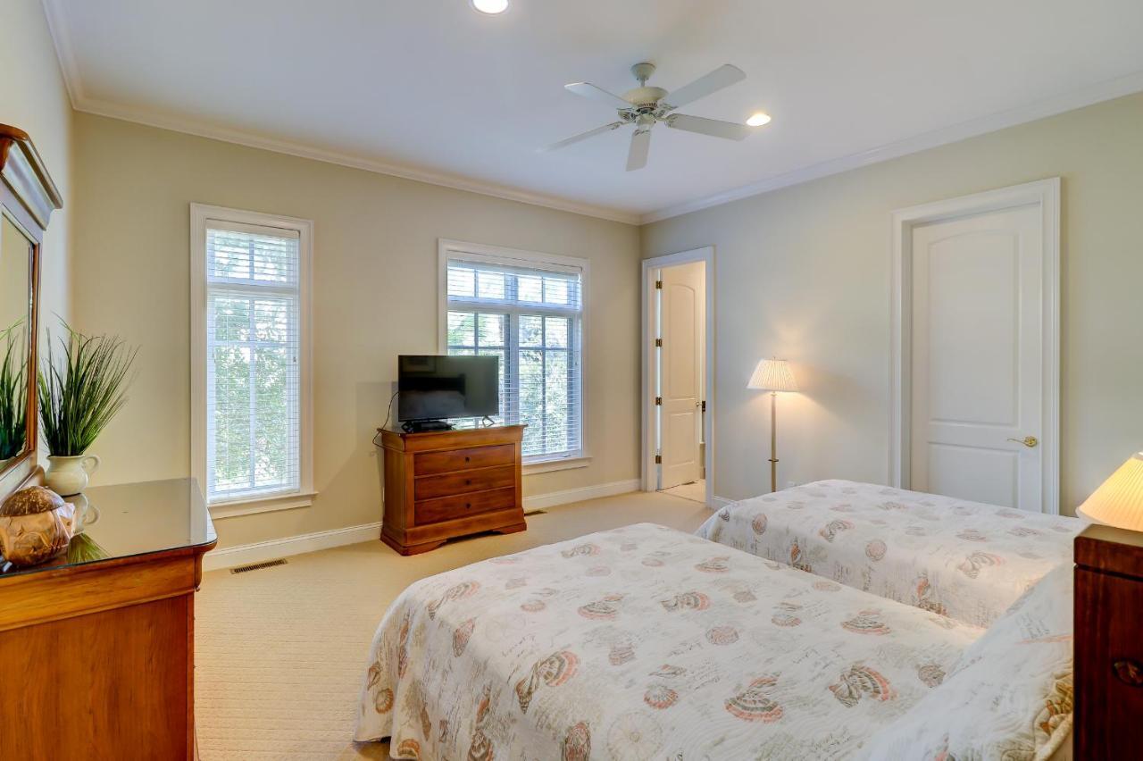 2Nd Row Luxury Home At 30 Knotts Wayヒルトンヘッドアイランド エクステリア 写真